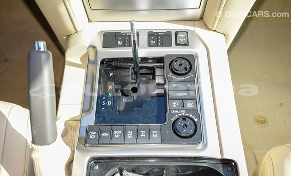 Buy Import Toyota Land Cruiser Black Car in Import - Dubai in Marquesas Buy Import Toyota Land Cruiser Black Car in Import - Dubai in Marquesas