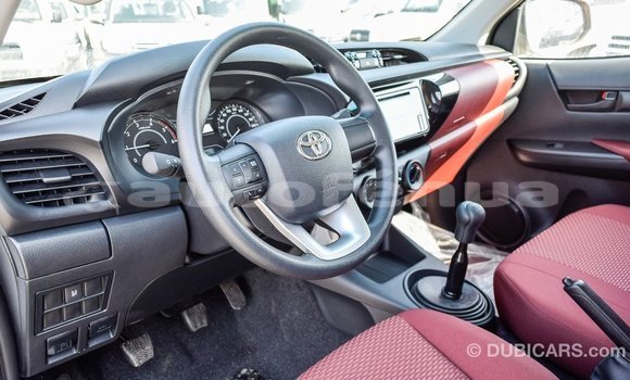 Buy Import Toyota Hilux White Car in Import - Dubai in Marquesas Buy Import Toyota Hilux White Car in Import - Dubai in Marquesas