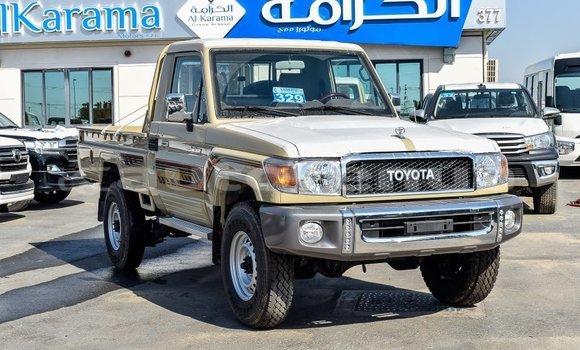 Buy Import Toyota Land Cruiser Beige Car in Import - Dubai in Marquesas Buy Import Toyota Land Cruiser Beige Car in Import - Dubai in Marquesas