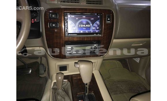 Buy Import Nissan Patrol White Car in Import - Dubai in Marquesas Buy Import Nissan Patrol White Car in Import - Dubai in Marquesas