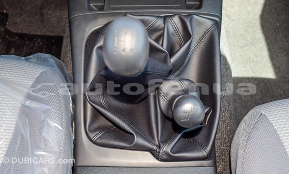 Buy Import Mitsubishi L200 White Car in Import - Dubai in Marquesas Buy Import Mitsubishi L200 White Car in Import - Dubai in Marquesas