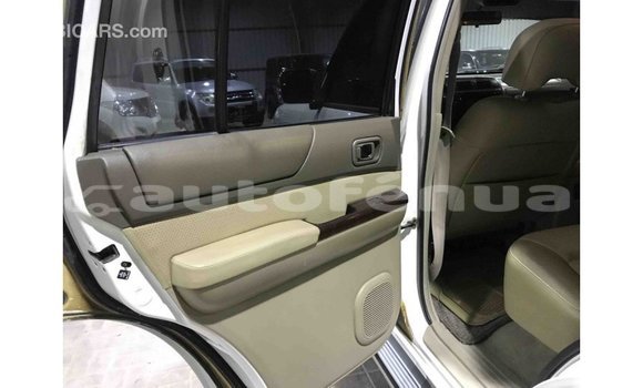 Buy Import Nissan Patrol White Car in Import - Dubai in Marquesas Buy Import Nissan Patrol White Car in Import - Dubai in Marquesas