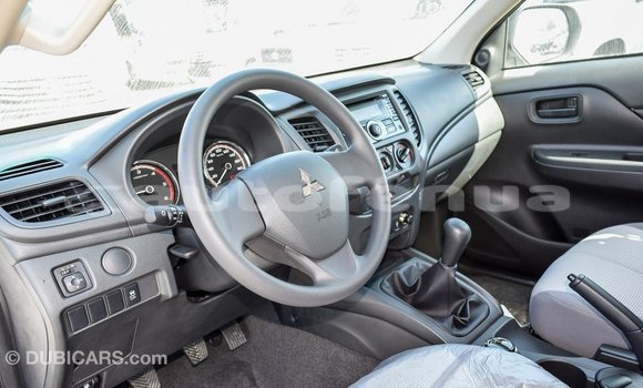 Buy Import Mitsubishi L200 White Car in Import - Dubai in Marquesas Buy Import Mitsubishi L200 White Car in Import - Dubai in Marquesas