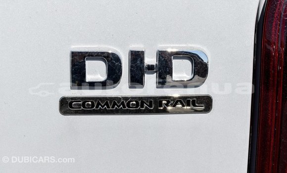 Buy Import Mitsubishi L200 White Car in Import - Dubai in Marquesas Buy Import Mitsubishi L200 White Car in Import - Dubai in Marquesas