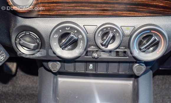 Buy Import Toyota Hilux White Car in Import - Dubai in Marquesas Buy Import Toyota Hilux White Car in Import - Dubai in Marquesas