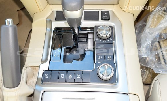 Buy Import Toyota Land Cruiser Black Car in Import - Dubai in Marquesas Buy Import Toyota Land Cruiser Black Car in Import - Dubai in Marquesas