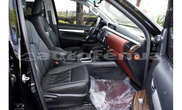 Buy Import Toyota Hilux Black Car in Import - Dubai in Marquesas Buy Import Toyota Hilux Black Car in Import - Dubai in Marquesas