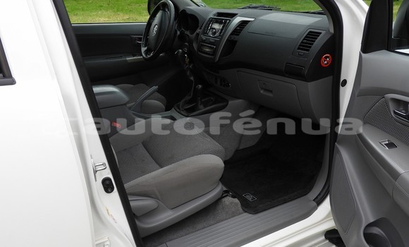 Acheter Occasion Voiture Toyota Hilux Blanc à Amaru, Tubuai Acheter Occasion Voiture Toyota Hilux Blanc à Amaru, Tubuai