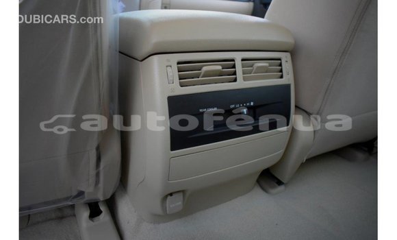 Buy Import Toyota Land Cruiser White Car in Import - Dubai in Marquesas Buy Import Toyota Land Cruiser White Car in Import - Dubai in Marquesas