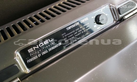 Acheter Import Voiture Toyota Coaster Blanc à Import - Dubai, Marquesas Acheter Import Voiture Toyota Coaster Blanc à Import - Dubai, Marquesas