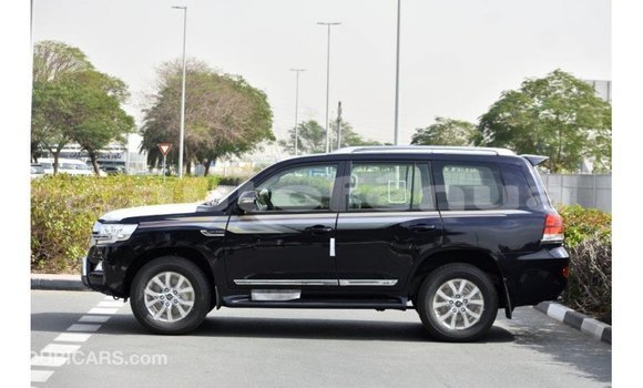 Buy Import Toyota Land Cruiser Black Car in Import - Dubai in Marquesas Buy Import Toyota Land Cruiser Black Car in Import - Dubai in Marquesas