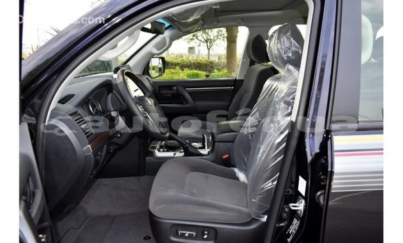 Buy Import Toyota Land Cruiser Black Car in Import - Dubai in Marquesas Buy Import Toyota Land Cruiser Black Car in Import - Dubai in Marquesas