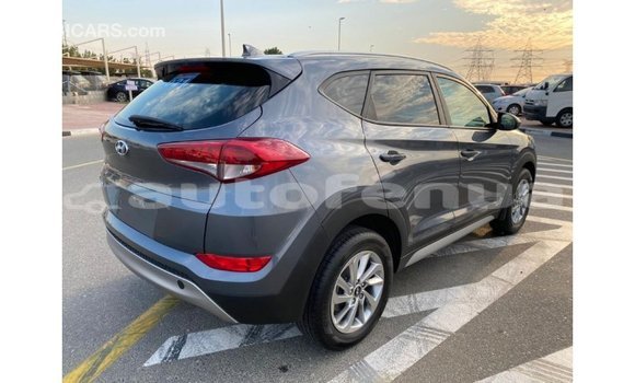 Acheter Import Voiture Hyundai Tucson Blanc à Import - Dubai, Marquesas Acheter Import Voiture Hyundai Tucson Blanc à Import - Dubai, Marquesas