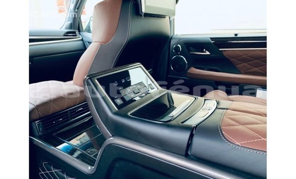 Acheter Import Voiture Lexus LX Noir à Import - Dubai, Marquesas Acheter Import Voiture Lexus LX Noir à Import - Dubai, Marquesas