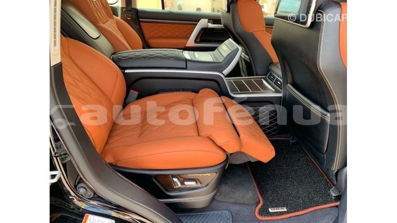 Big with watermark toyota land cruiser marquesas import dubai 2505