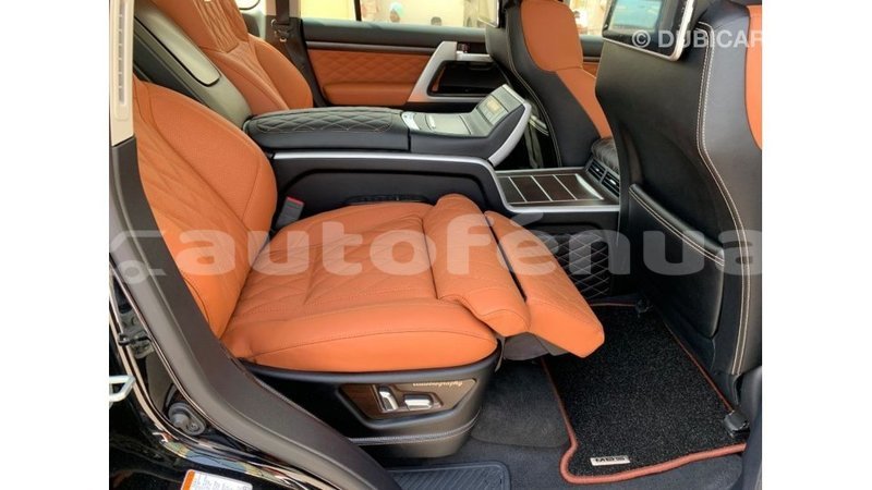 Big with watermark toyota land cruiser marquesas import dubai 2505