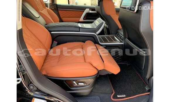 Acheter Import Voiture Toyota Land Cruiser Noir à Import - Dubai, Marquesas Acheter Import Voiture Toyota Land Cruiser Noir à Import - Dubai, Marquesas