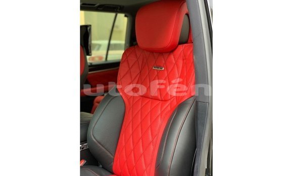 Acheter Import Voiture Lexus LX Noir à Import - Dubai, Marquesas Acheter Import Voiture Lexus LX Noir à Import - Dubai, Marquesas