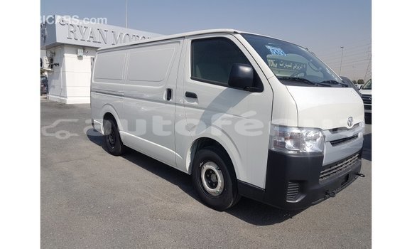 Buy Import Toyota Hiace White Car in Import - Dubai in Marquesas Buy Import Toyota Hiace White Car in Import - Dubai in Marquesas