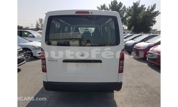 Buy Import Toyota Hiace White Car in Import - Dubai in Marquesas Buy Import Toyota Hiace White Car in Import - Dubai in Marquesas