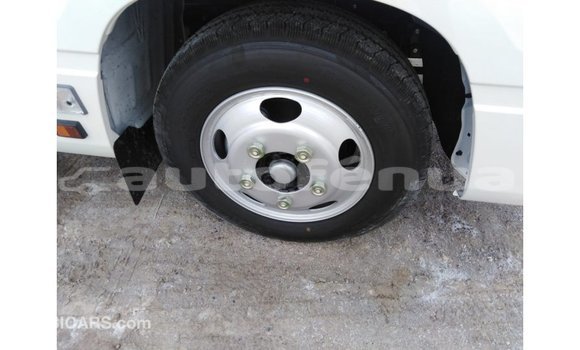 Acheter Import Voiture Toyota Coaster Blanc à Import - Dubai, Marquesas Acheter Import Voiture Toyota Coaster Blanc à Import - Dubai, Marquesas