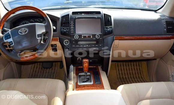 Buy Import Toyota Land Cruiser Black Car in Import - Dubai in Marquesas Buy Import Toyota Land Cruiser Black Car in Import - Dubai in Marquesas