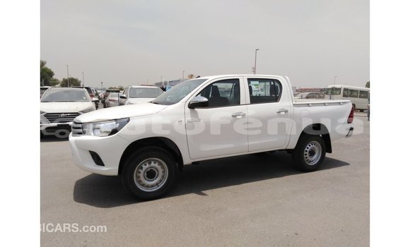 Buy Import Toyota Hilux White Car in Import - Dubai in Marquesas Buy Import Toyota Hilux White Car in Import - Dubai in Marquesas