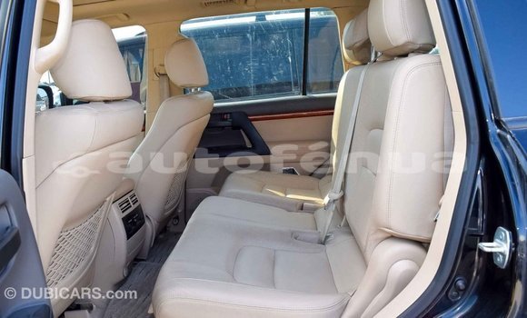 Buy Import Toyota Land Cruiser Black Car in Import - Dubai in Marquesas Buy Import Toyota Land Cruiser Black Car in Import - Dubai in Marquesas