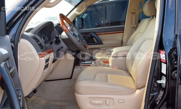 Buy Import Toyota Land Cruiser Black Car in Import - Dubai in Marquesas Buy Import Toyota Land Cruiser Black Car in Import - Dubai in Marquesas