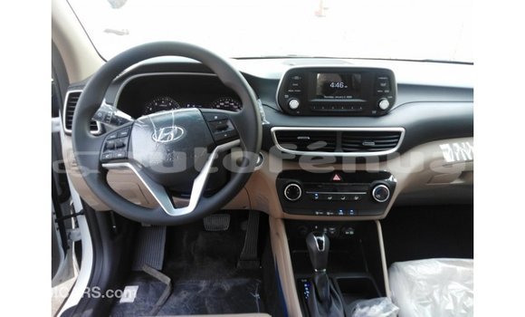 Buy Import Hyundai Tucson White Car in Import - Dubai in Marquesas Buy Import Hyundai Tucson White Car in Import - Dubai in Marquesas