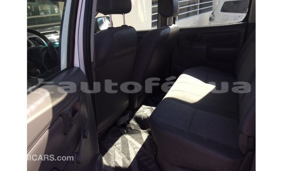 Buy Import Toyota Hilux White Car in Import - Dubai in Marquesas Buy Import Toyota Hilux White Car in Import - Dubai in Marquesas