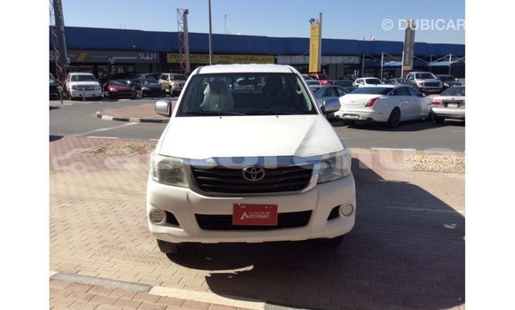Buy Import Toyota Hilux White Car in Import - Dubai in Marquesas Buy Import Toyota Hilux White Car in Import - Dubai in Marquesas