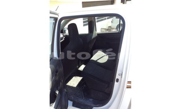 Buy Import Toyota Hilux White Car in Import - Dubai in Marquesas Buy Import Toyota Hilux White Car in Import - Dubai in Marquesas