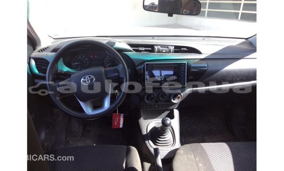 Buy Import Toyota Hilux White Car in Import - Dubai in Marquesas Buy Import Toyota Hilux White Car in Import - Dubai in Marquesas