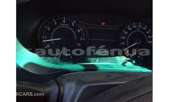 Buy Import Toyota Hilux White Car in Import - Dubai in Marquesas Buy Import Toyota Hilux White Car in Import - Dubai in Marquesas