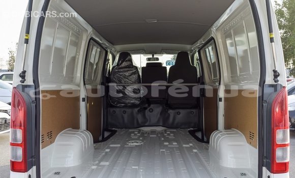 Acheter Import Voiture Toyota Hiace Blanc à Import - Dubai, Marquesas Acheter Import Voiture Toyota Hiace Blanc à Import - Dubai, Marquesas
