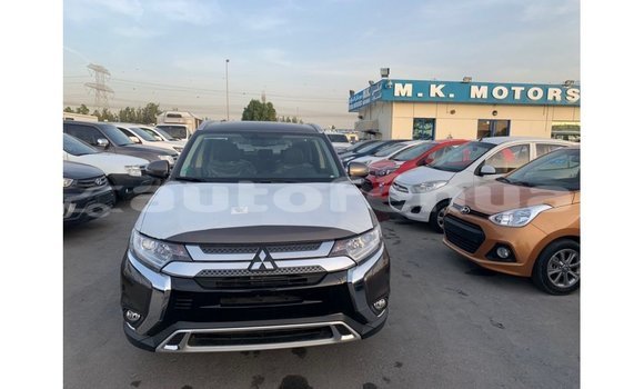 Buy Import Mitsubishi Outlander Brown Car in Import - Dubai in Marquesas Buy Import Mitsubishi Outlander Brown Car in Import - Dubai in Marquesas