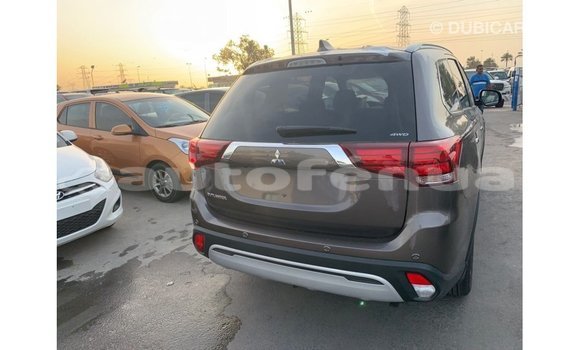 Buy Import Mitsubishi Outlander Brown Car in Import - Dubai in Marquesas Buy Import Mitsubishi Outlander Brown Car in Import - Dubai in Marquesas