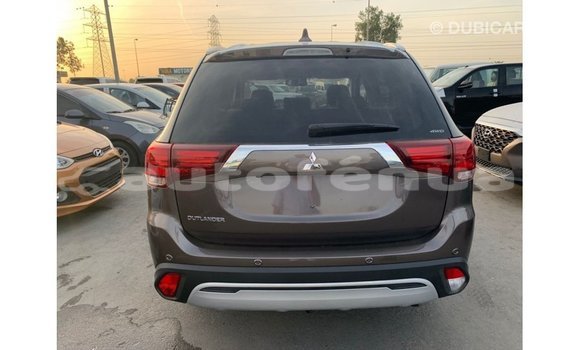 Buy Import Mitsubishi Outlander Brown Car in Import - Dubai in Marquesas Buy Import Mitsubishi Outlander Brown Car in Import - Dubai in Marquesas