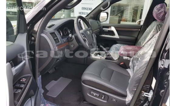 Buy Import Toyota Land Cruiser Black Car in Import - Dubai in Marquesas Buy Import Toyota Land Cruiser Black Car in Import - Dubai in Marquesas