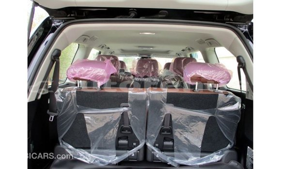 Buy Import Toyota Land Cruiser Black Car in Import - Dubai in Marquesas Buy Import Toyota Land Cruiser Black Car in Import - Dubai in Marquesas