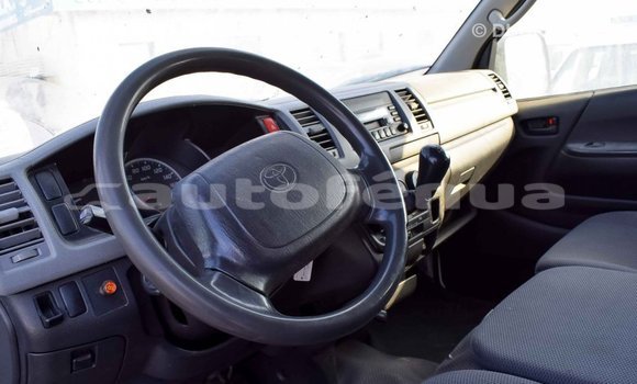 Buy Import Toyota Hiace White Car in Import - Dubai in Marquesas Buy Import Toyota Hiace White Car in Import - Dubai in Marquesas