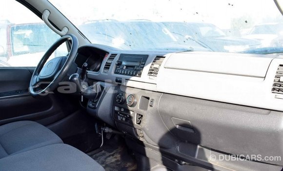 Buy Import Toyota Hiace White Car in Import - Dubai in Marquesas Buy Import Toyota Hiace White Car in Import - Dubai in Marquesas
