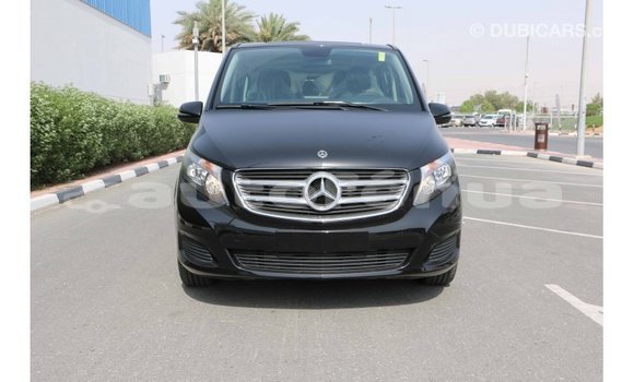 Acheter Import Voiture Mercedes-Benz 250 Noir à Import - Dubai, Marquesas Acheter Import Voiture Mercedes-Benz 250 Noir à Import - Dubai, Marquesas
