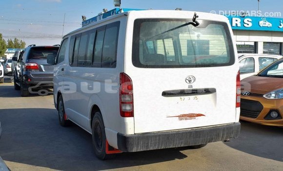 Buy Import Toyota Hiace White Car in Import - Dubai in Marquesas Buy Import Toyota Hiace White Car in Import - Dubai in Marquesas