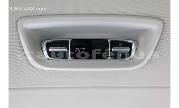 Acheter Import Voiture Mercedes-Benz 250 Noir à Import - Dubai, Marquesas Acheter Import Voiture Mercedes-Benz 250 Noir à Import - Dubai, Marquesas