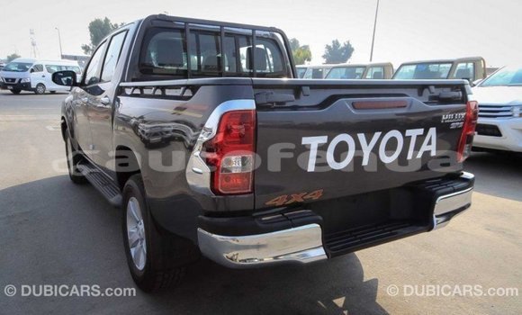 Acheter Import Voiture Toyota Hilux Noir à Import - Dubai, Marquesas Acheter Import Voiture Toyota Hilux Noir à Import - Dubai, Marquesas