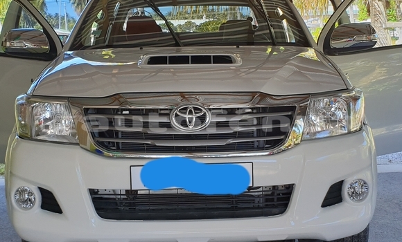 Buy Used Toyota Hilux Other Car in Tahuata in Marquesas