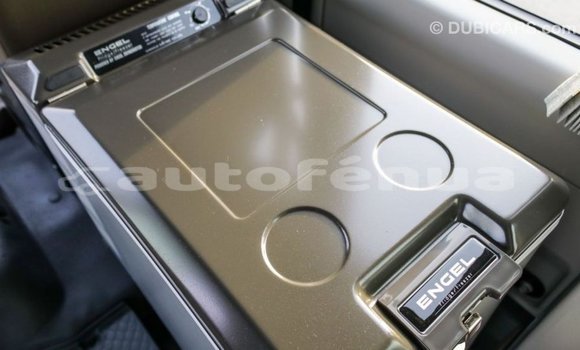 Acheter Import Voiture Toyota Coaster Blanc à Import - Dubai, Marquesas Acheter Import Voiture Toyota Coaster Blanc à Import - Dubai, Marquesas