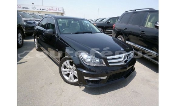 Buy Import Mercedes-Benz 200 Black Car in Import - Dubai in Marquesas Buy Import Mercedes-Benz 200 Black Car in Import - Dubai in Marquesas